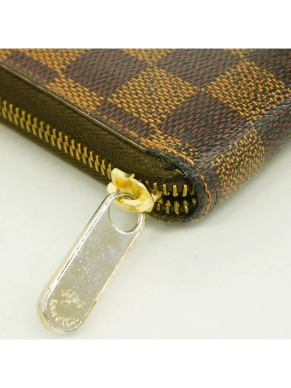Louis Vuitton Wallet Damier Zippy Ebene